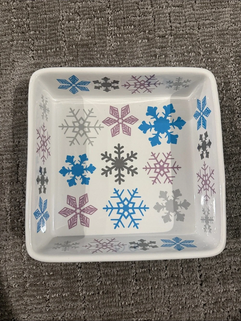 Temp-tations ❄️ Seasonal Napkin Holder with Weight and 28 Napkins ❄️ Snowflake